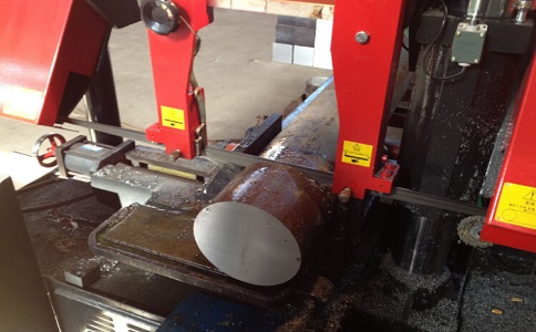 万载卧式带锯床加工时出现明显振荡如何排查? 万载卧式带锯床加工时出现明显振荡如何排查?