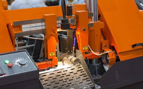 万载龙门带锯床具备哪些优点？